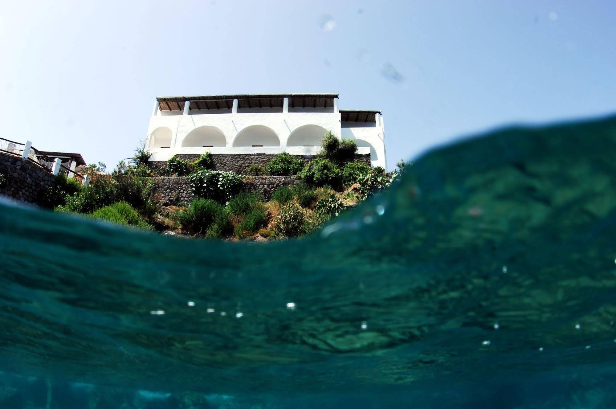 Hotel Cincotta Panarea Exteriér fotografie