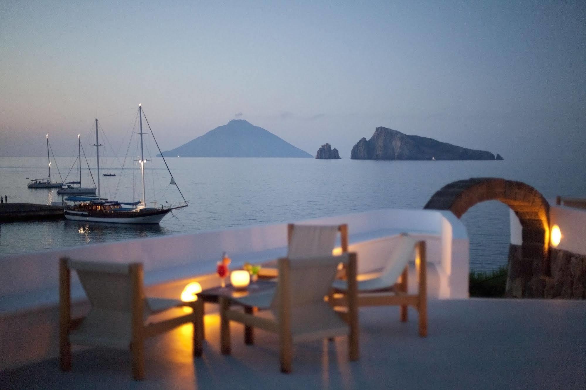 Hotel Cincotta Panarea Exteriér fotografie