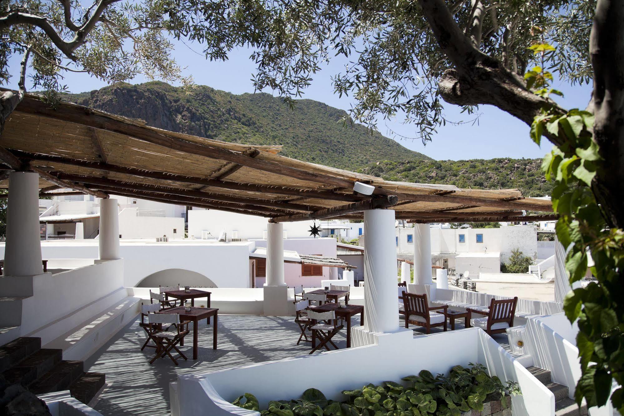Hotel Cincotta Panarea Exteriér fotografie